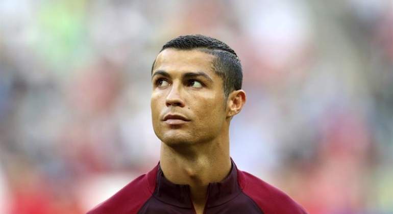 cristiano-portugal-18jun17-efe.jpg