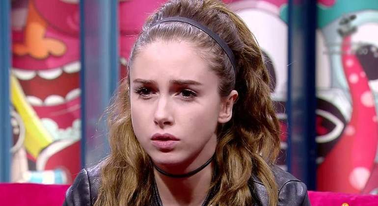 gh-carlota-confesionario2.jpg