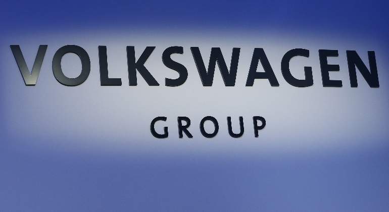 volkswagen-grupo-logo-reuters-02.jpg