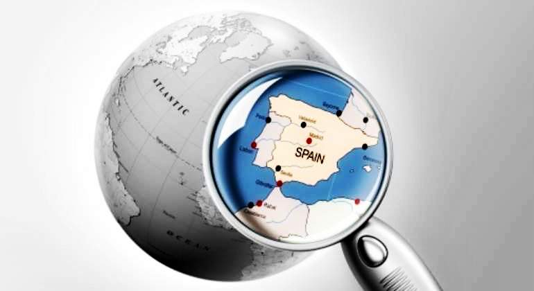 mapa-espana-lupa-getty-770-BN.jpg