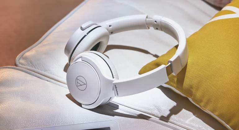 audio-technica-s220bt.jpg