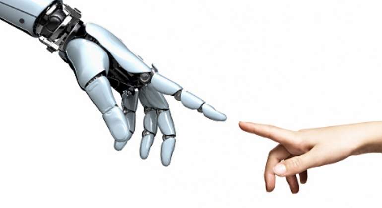 robot-humano-manos-getty.jpg