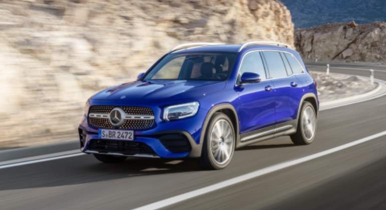 mercedes-glb.01.jpg