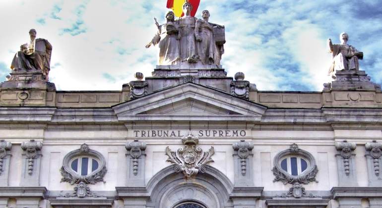 tribunal-supremo-fachada-wikipedia.jpg