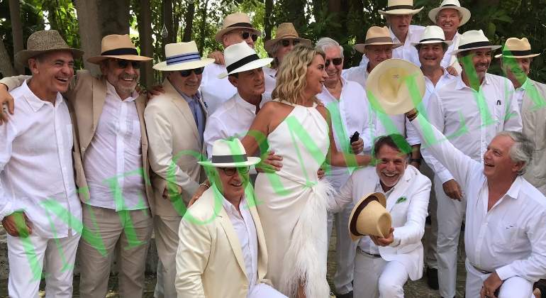 manuel-valls-boda-ineditas770.jpg