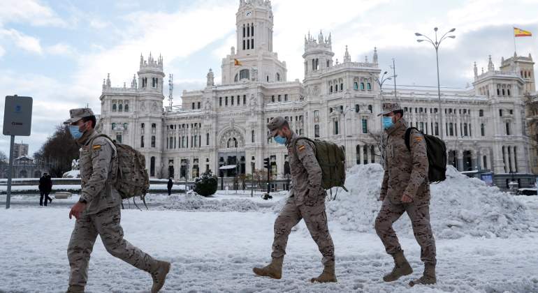 nieve-madrid-ume-militares-filomena-reuters.jpg