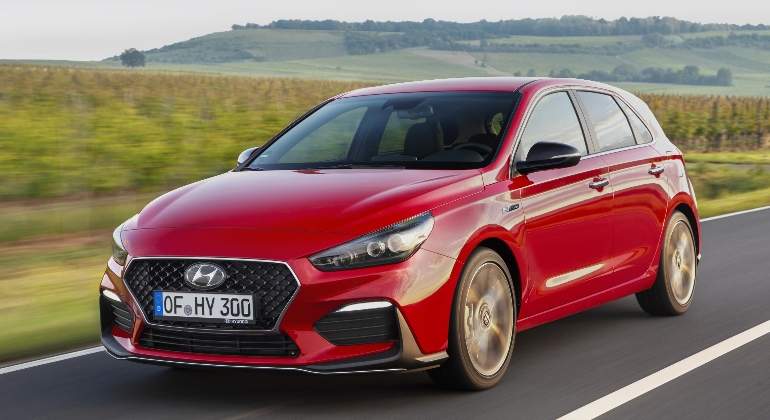 Hyundai-i30-N-Line-2018-02.jpg