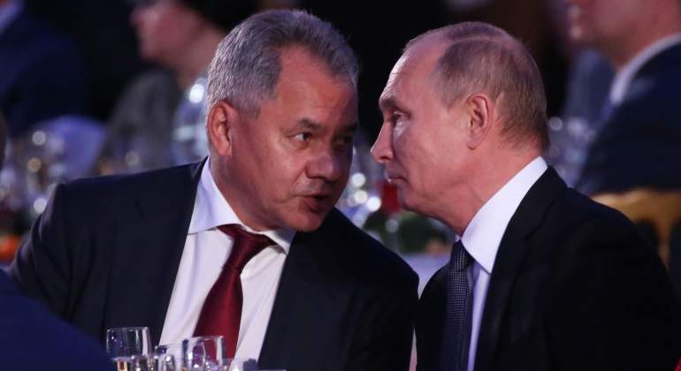 shoigu-putin-getty.jpg