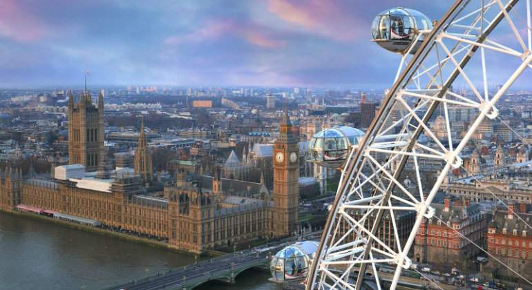 Vista del London Eye noria que inspira el proyecto Circular View en Valencia