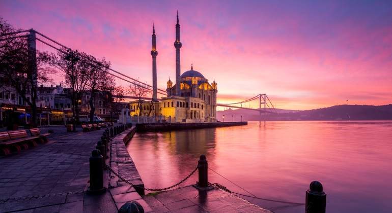 770x420-estambul-destinos-mas-populares-verano-2019.jpg