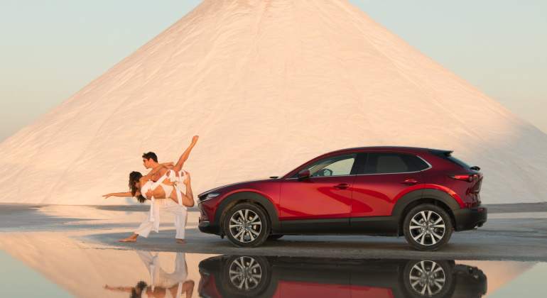 770x420-mazda-video-film.jpg