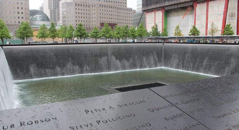 memorial-11-svictimas.jpg