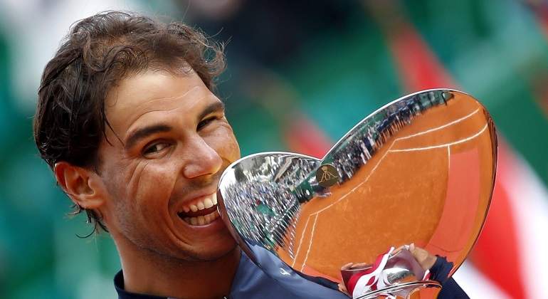 nadal-muerde-torneo-montecarlo-reuters.jpg