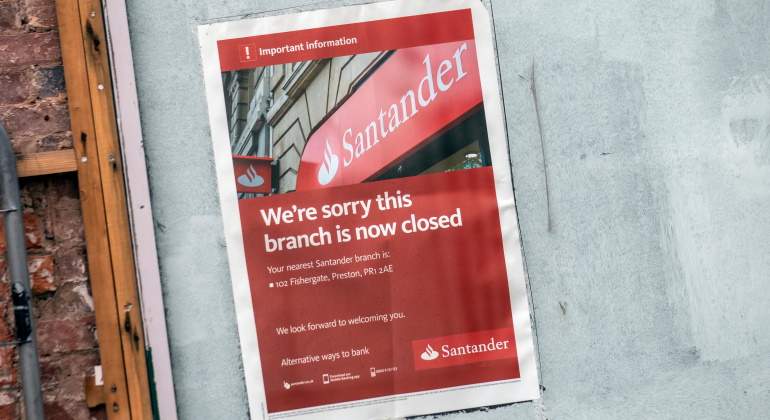 cierre-sucursal-banco-oficina-santander-alamy.jpg