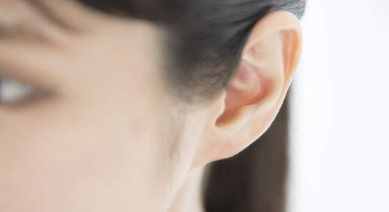 La-oreja-de-una-mujer-iStock.jpg