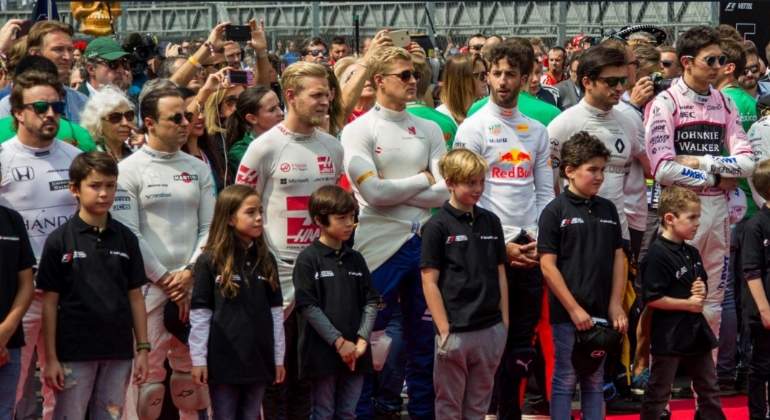 formula-1-ninos-parrilla.jpg