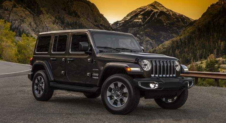 jeep-wrangler-2018-01.jpg