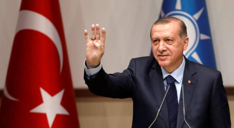 erdogan-akp-reuters.jpg