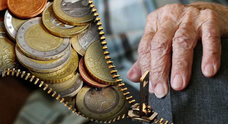 pensiones-jubilacion-euros-mano-770.jpg
