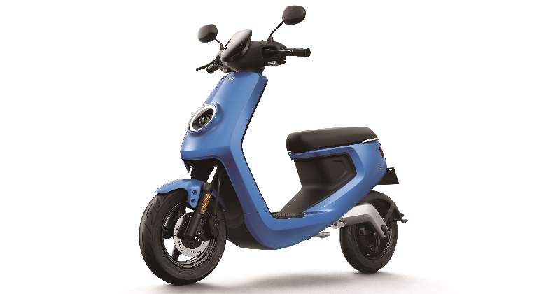 niu-serie-m-scooter-01.jpg