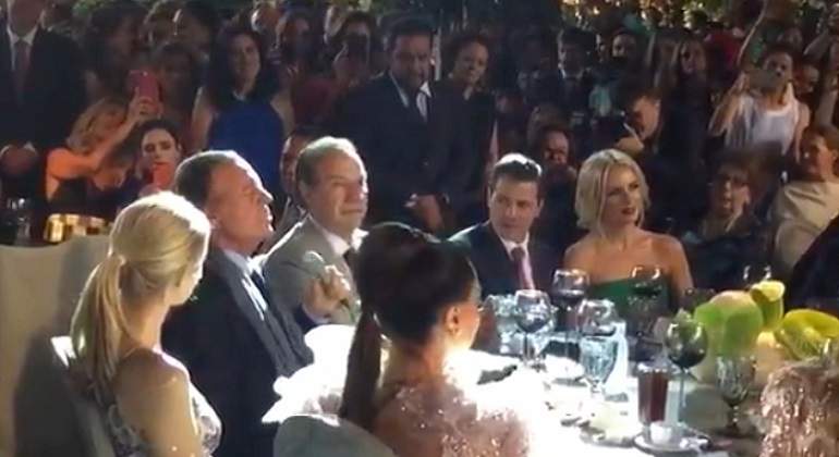 julio-iglesias-pena-nieto-770-420.jpg