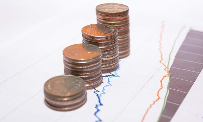 monedas-amontonadas-graficos-generico-oportunidad-decision-inversion-getty-770x420.jpg