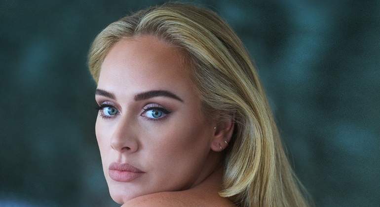 770-420-adele.jpg