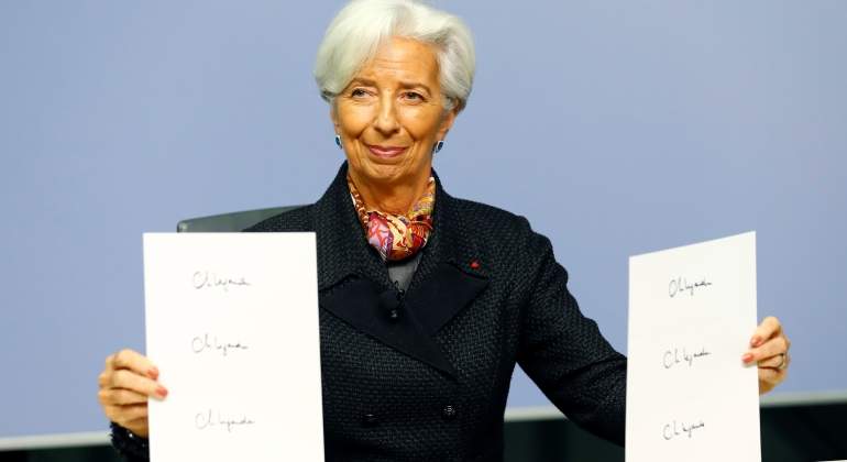 lagarde-papeles.jpg