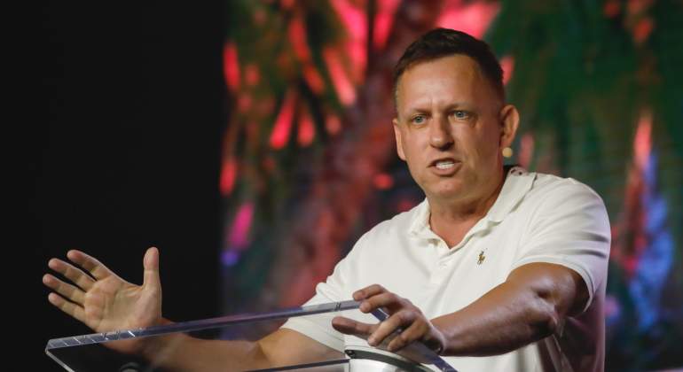 peter-thiel-bitcoin2022-bloomberg.jpg