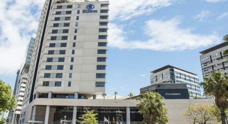 hilton-diagonal-ee.jpg