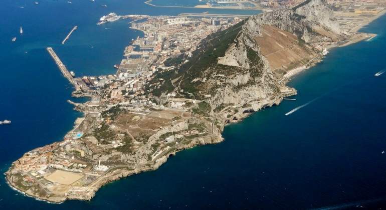 giblartar-penon-770x420-wikipedia.jpg