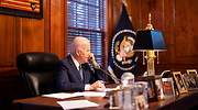 Biden advierte telefónicamente a Putin de costes graves para Rusia si invade Ucrania