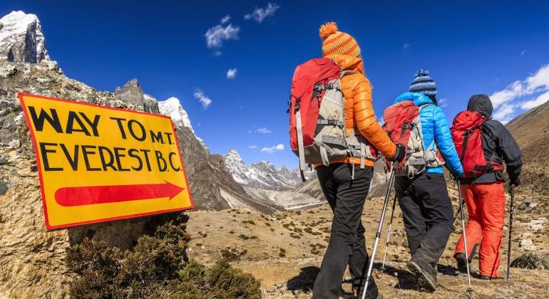everest-ascenso-istock.jpg