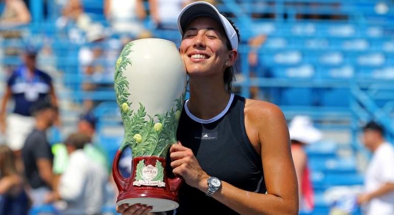 muguruza-cincinnati-2017-trofeo-reuters.jpg