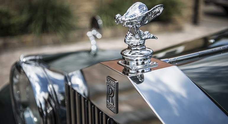 ROLLS_ROYCE_2.jpg