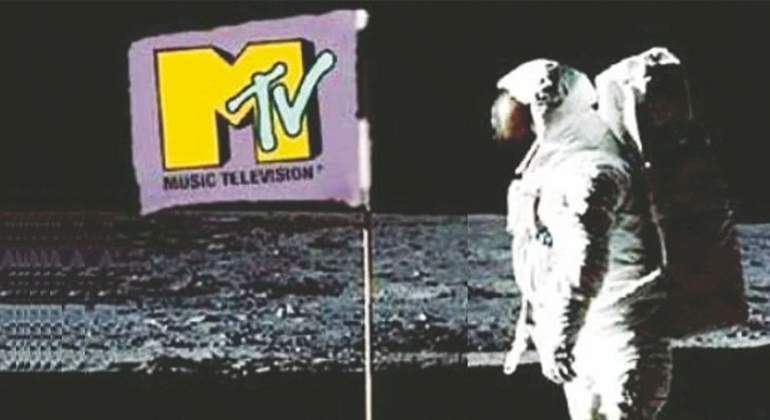 mtv-apolo-11.jpg