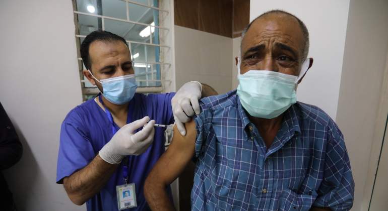 vacunacion-coronavirus-infectados-ep.jpg