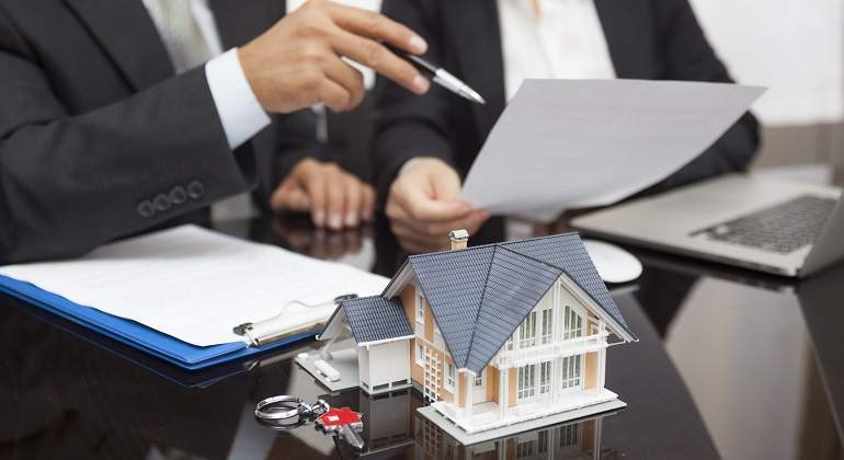 Notario-Firma-Vivienda.jpg