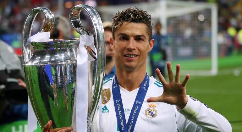 cristiano-2018-celebra-champions-efe.jpg