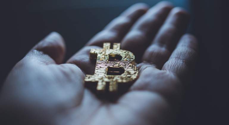 bitcoin-logo-palma-mano-getty-770x420.jpg