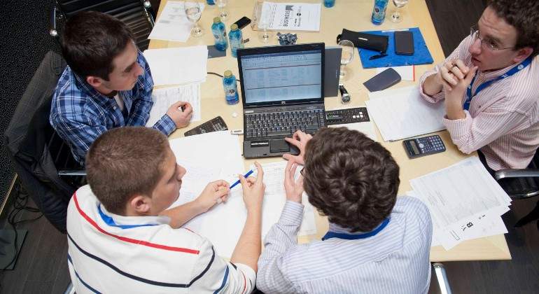 Informe-Young-Business-Talents-4-1.jpg