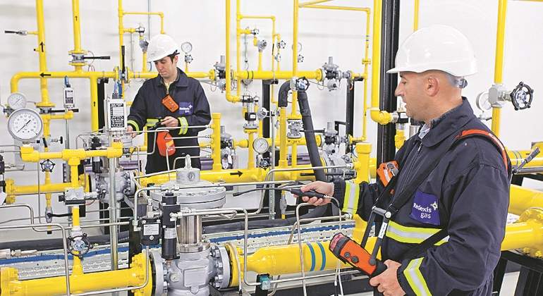 redexis-operarios.jpg