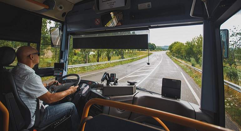 conductor-bus.jpg