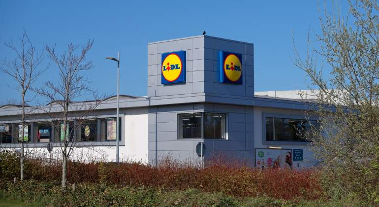 lidl-supermercado-verde-dreamstime.jpg