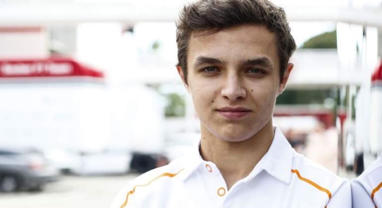 lando-norris-mclaren.jpg