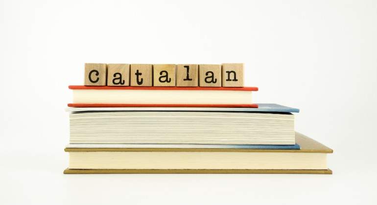 catalan-libros.jpeg