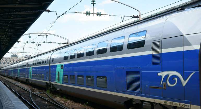 alstom-tgv-dreamstime-770.jpg