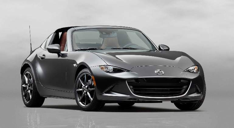 mazda-mx5-rf-2016-01.jpg