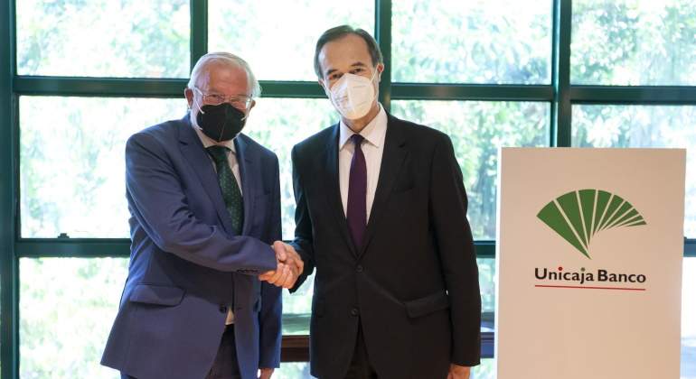 azuaga-menendez-unicaja-europa-press-770x420.jpg