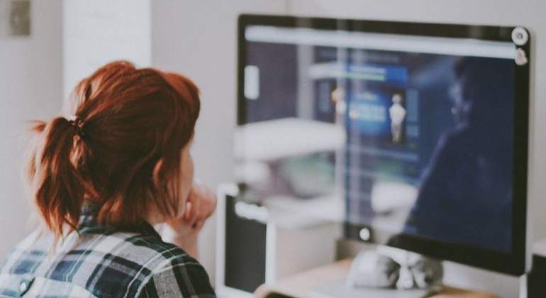 clases-online-todas-las-areas-UAX1.jpg